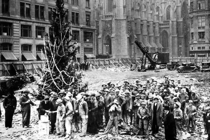 Rockefeller Christmas Tree archival image, black and white