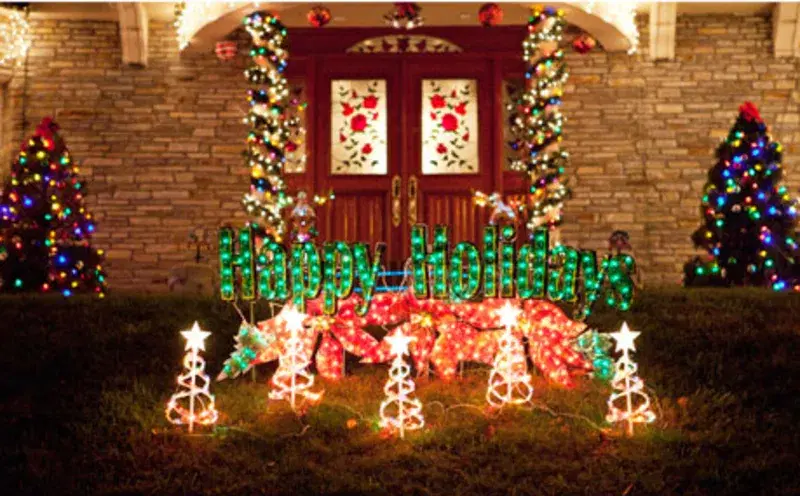 1_Christmas-Lights-Cannoli-Tour_V1_460x285.jpg