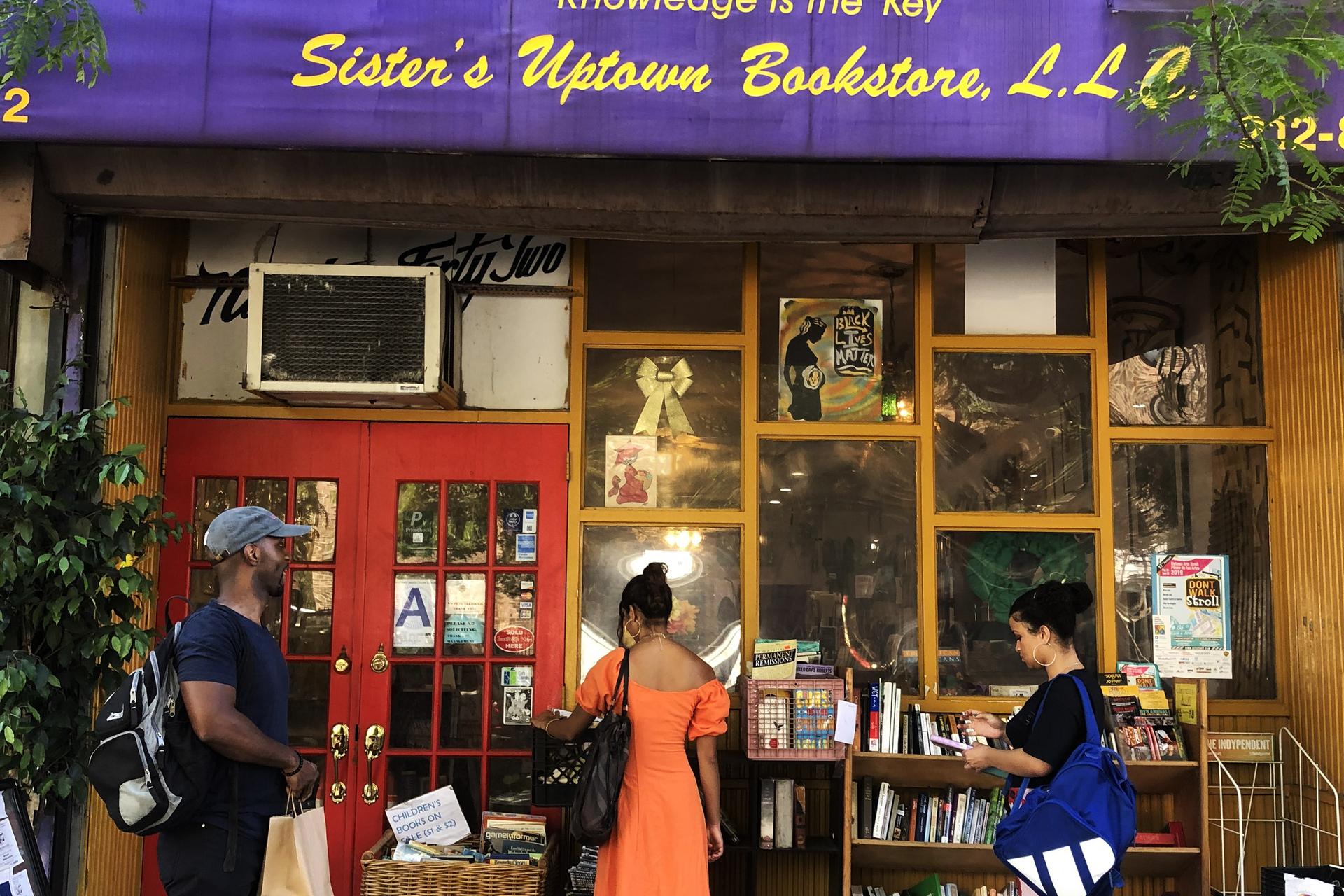 Sister&#039;s Uptown Bookstore, Bookstore, Washington Heights, Manhattan, NYC, New York City