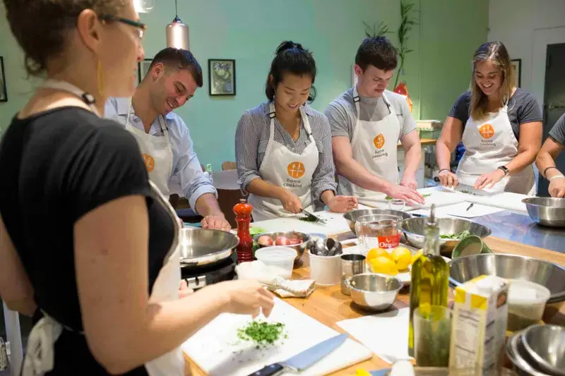 People at cooking class at Home Cooking NY